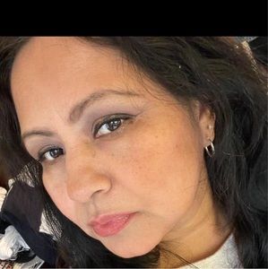 Meet your Posher, Araceli